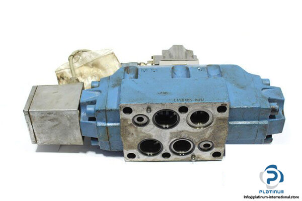 moog-d663z4747-servo-proportional-control-valve-4