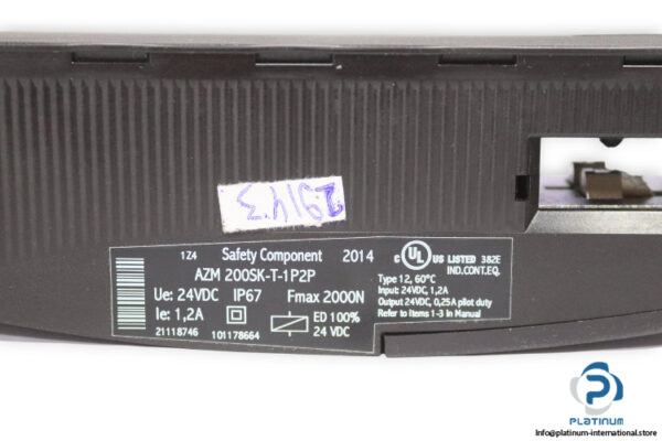 schmersal-azm-200sk-t-1p2p-solenoid-interlock(new)-2