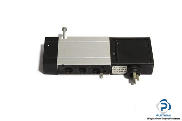 bosch-0-820-044-501-solenoid-valve-1