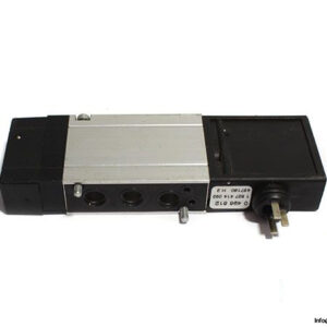 bosch-0-820-044-601-solenoid-valve-1