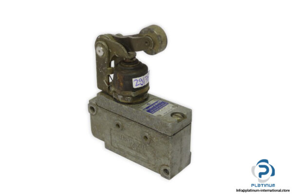 honeywell-DTE7S-2RN2-B-micro-switch-(Used)