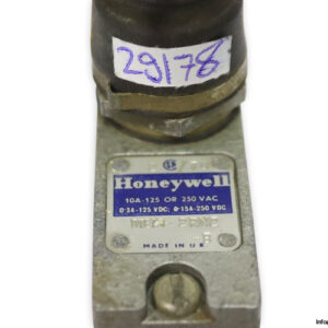 honeywell-DTE7S-2RN2-B-micro-switch-(Used)-1