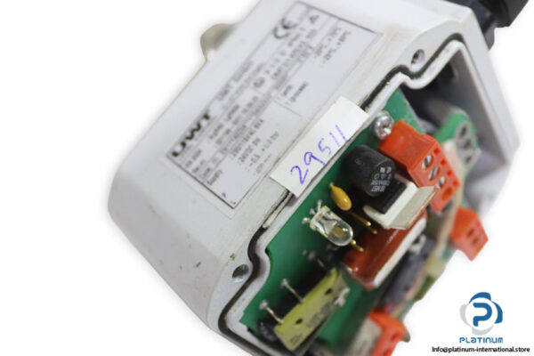 uwt-RN3004-WGRN3-LGRN3D-rotary-paddle-level-switch-(Used)-4