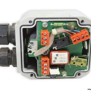 uwt-RN3002-WGSG29LGS29D-rotary-paddle-level-switch-(Used)-2