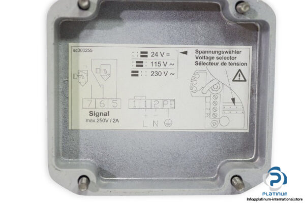 uwt-RN3002-WGSG29LGS29D-rotary-paddle-level-switch-(Used)-3