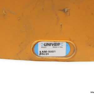 univer-AM-5001-pneumatic-foot-valve-(used)-2