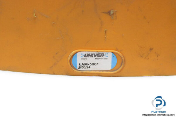 univer-AM-5001-pneumatic-foot-valve-(used)-2
