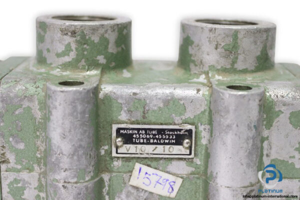 maskin-ab-tube-V10_10-directional-control-valve-(used)-1