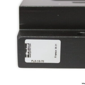 parker-PL3-1_2-70-manifold-block-(new)-(carton)-1