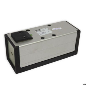 parker-DX2-421-70-single-solenoid-valve-(new)