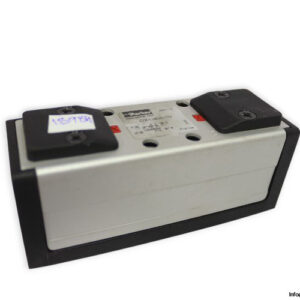 parker-DX1-406-70-double-solenoid-valve-(new)