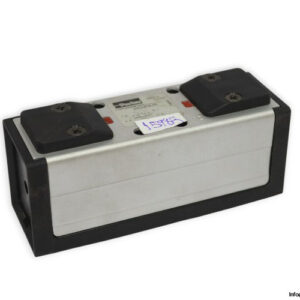 parker-DX1-416-70-double-solenoid-valve-(new)