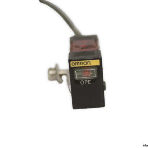 omron-e3s-bt81-l-photoelectric-sensor(used)-2
