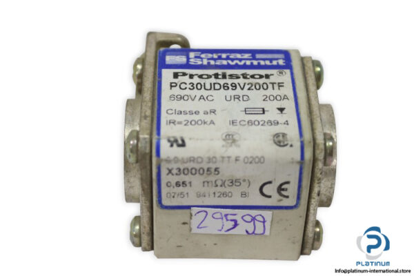 Ferraz-shawmut-pc30ud69v200tf-200a-690v-high-speed-fuse(new)-1