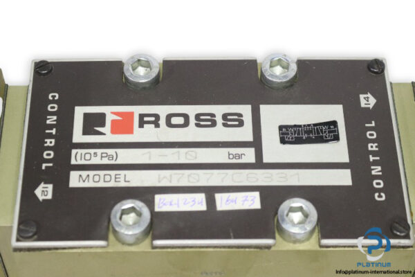 ross-W7077C6331-double-solenoid-control-valve-with-sub-base-(new)-2
