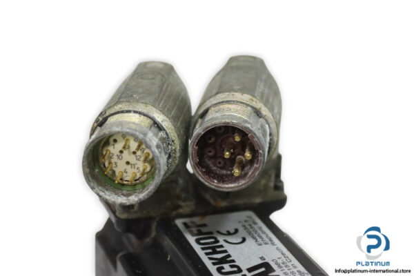 beckhoff-AM3021-0C00-0000-servomotor-used-1