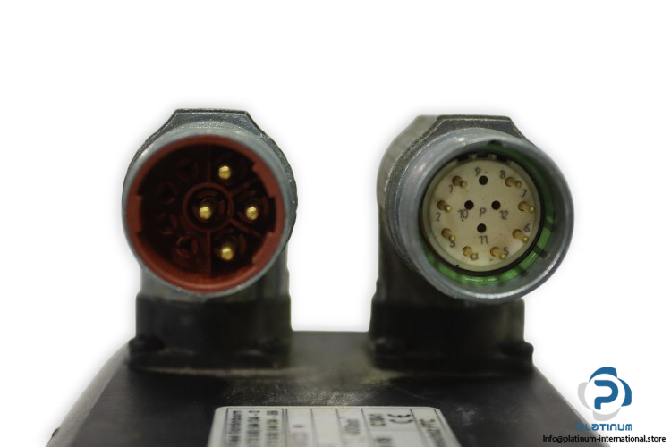 eurotherm-antrirbe-ACM2N-0150-4_1-3-ac-servomotor-used-1