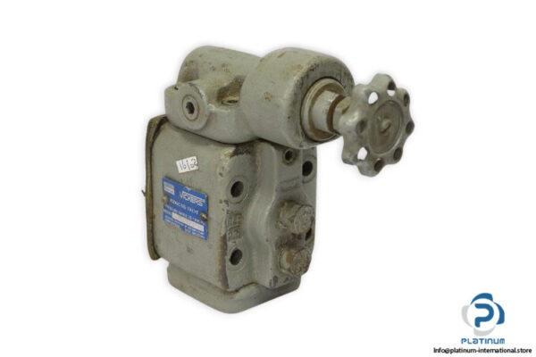 vickers-XGL-03-B-10-pressure-reducing-valve-(used)