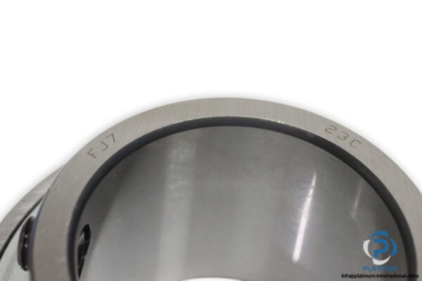 snr-UC.213.G2-insert-bearing-(new)-(carton)-2