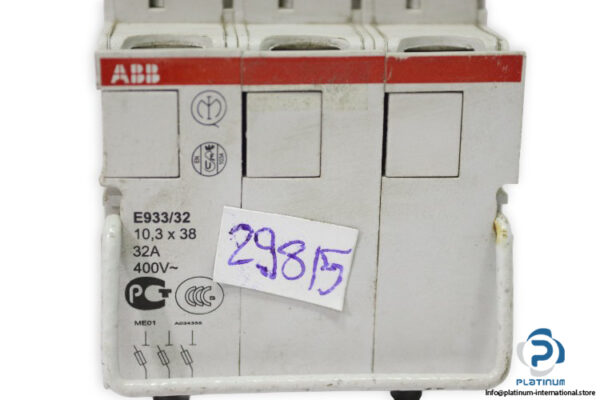 abb-e933-32-fuse-holder(used)-1