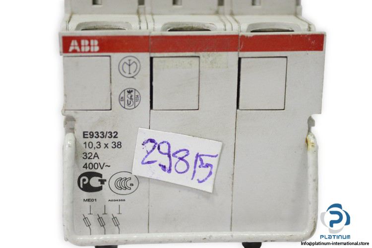 abb-e933-32-fuse-holder(used)-1