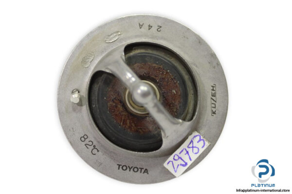 toyota-kuzeh-24A-82C-pickup-thermostat-(New)-1