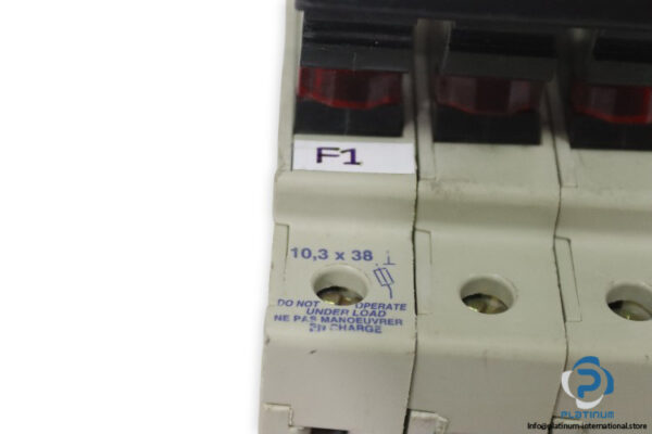 telemecanique-GK1-DF-fuse-holder-(Used)-1