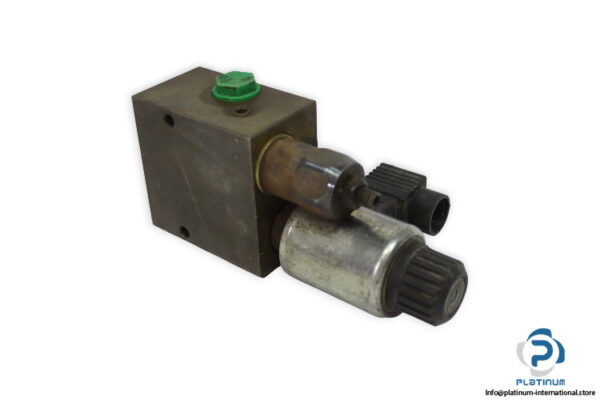 roquet-2bm03c00d-d24-solenoid-valve-forklift-function(used)-1