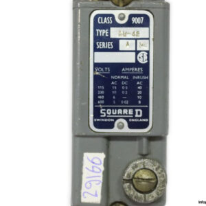 square-d-AW-42-limit-switch-(Used)-1.jpg