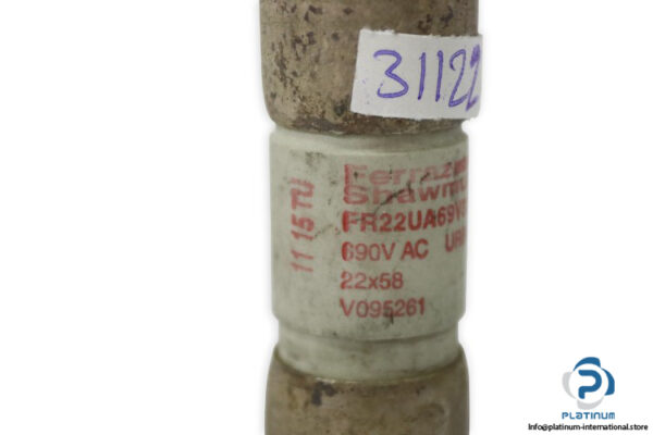 ferraz-shawmut-FR22UA69V32T-32a-cylindrical-fuse-link-(Used)-1
