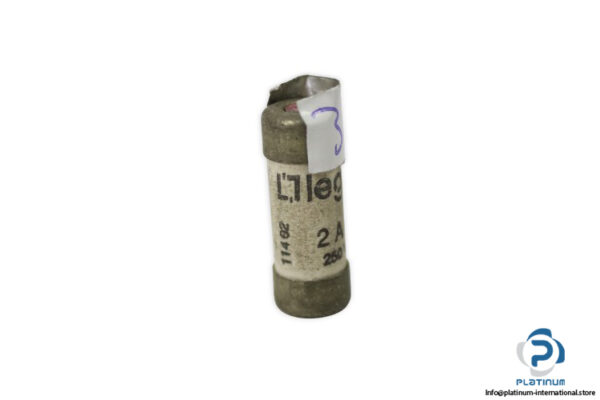 legrand-11402-G-cylindrical-fuse-(New)-1