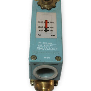 telemecanique-xmj-a3007-pressure-switch-used-3