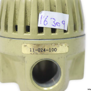 Norgren-11-024-100-pressure-regulator(used)-1