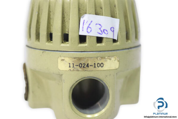Norgren-11-024-100-pressure-regulator(used)-1