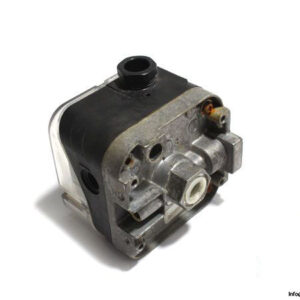 krom-schroder-dg150b-pressure-switch-2