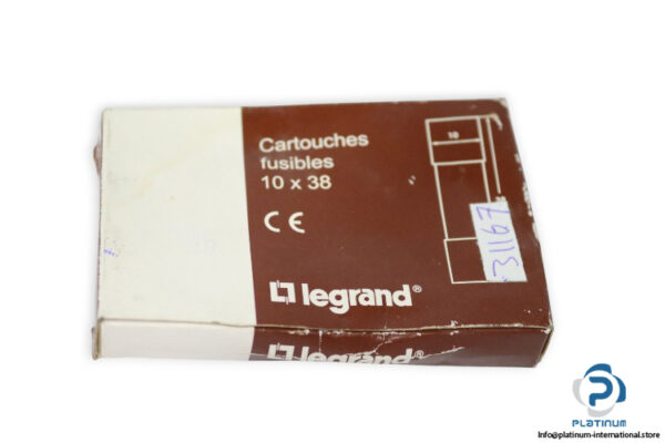 legrand-13316-GG-cylindrical-fuse-(New)-1