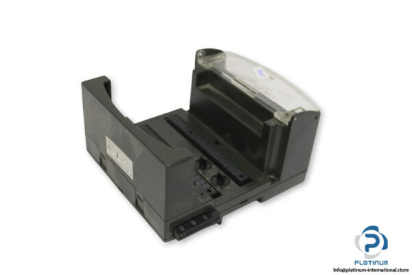 fanuc-ge-IC200CHS002B-i-o-carrier-box-(Used)