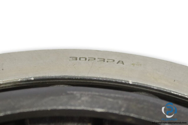 urb-30232A-tapered-roller-bearing-(used)-2
