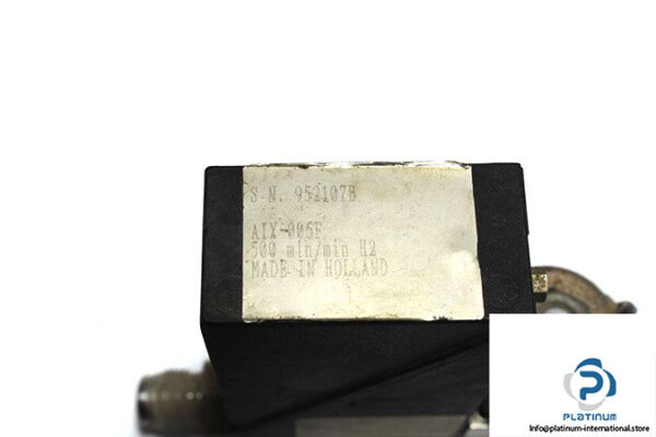 bronkhorst-aix-005f-mass-flow-controller-2