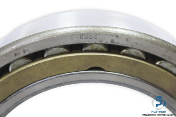 23028C-spherical-roller-bearing-(used)-2