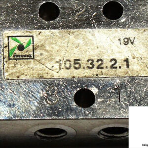 pneumax-105-32-2-1-roller-lever-valve-2