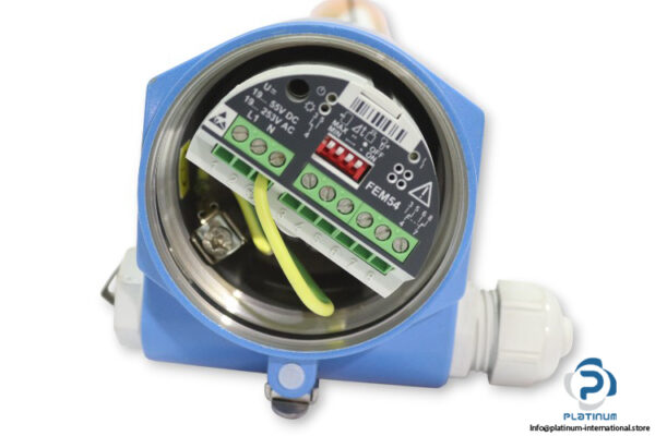 endress-hauser-SOLIPHANT-M-FTM50-AGJ2A4A32AJ-level-limit-switch-(New)-1