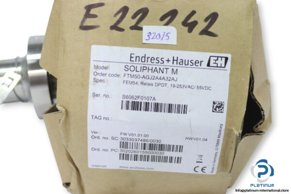 endress-hauser-SOLIPHANT-M-FTM50-AGJ2A4A32AJ-level-limit-switch-(New)-4