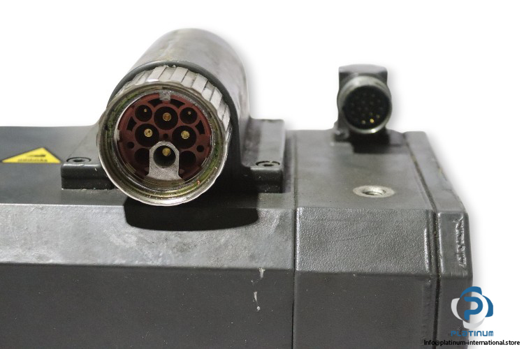 siemens-1FT6086-1AF71-1EH1-synchronous-motor-(used)-2