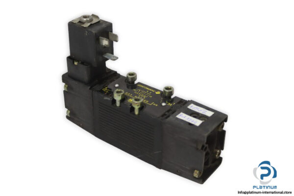 Joucomatic-54190859-single-solenoid-valve-with-coil(used)