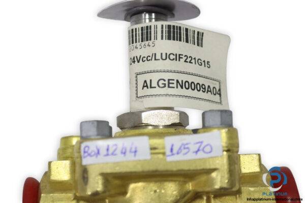 Lucfer-221g15-solenoid-valve-without-coil(new)-1