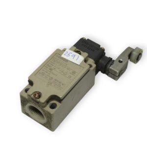 omron-D4B-1111N-limit-switch-(Used)