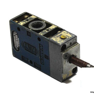 wabco-5722270220-single-solenoid-valve