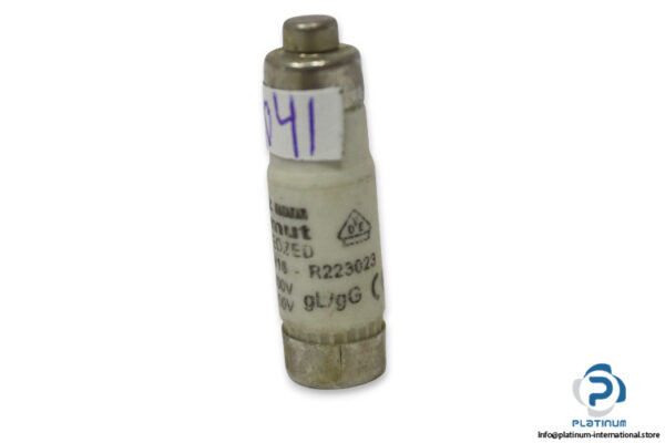 ferraz-shawmut-D02GG40V16-16a-bottle-fuse-link-(New)-3