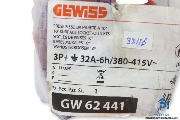 gewiss-GW62441-socket-outlet-(New)-2